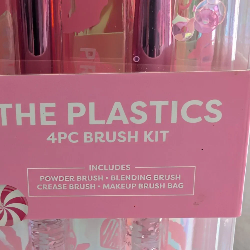 Profusion Cosmetics Mean Girls THE PLASTICS 4 PIECE BRUSH SET New with Box